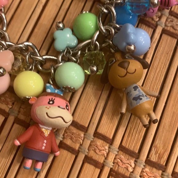 Paw Patrol 8” Adjustable One of a Bracelet - Picture 4 of 6